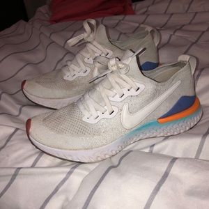 Nike epic react women’s shoes